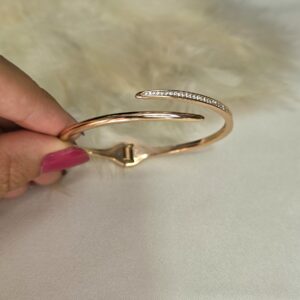 تکدست نگین دار برند ژوپینگ کد 3019