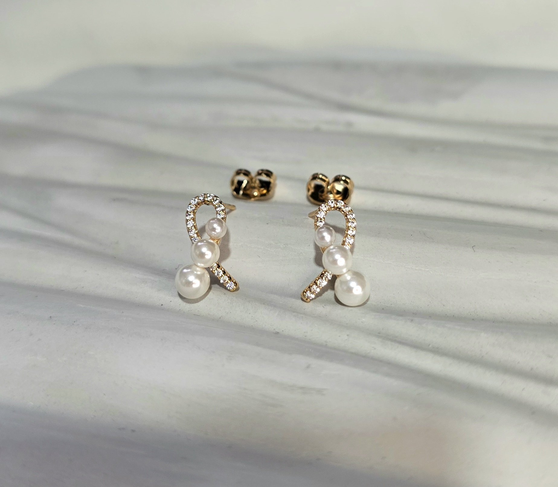 گوشواره مرواریدی ژوپینگ رنگ ثابت کد 2049