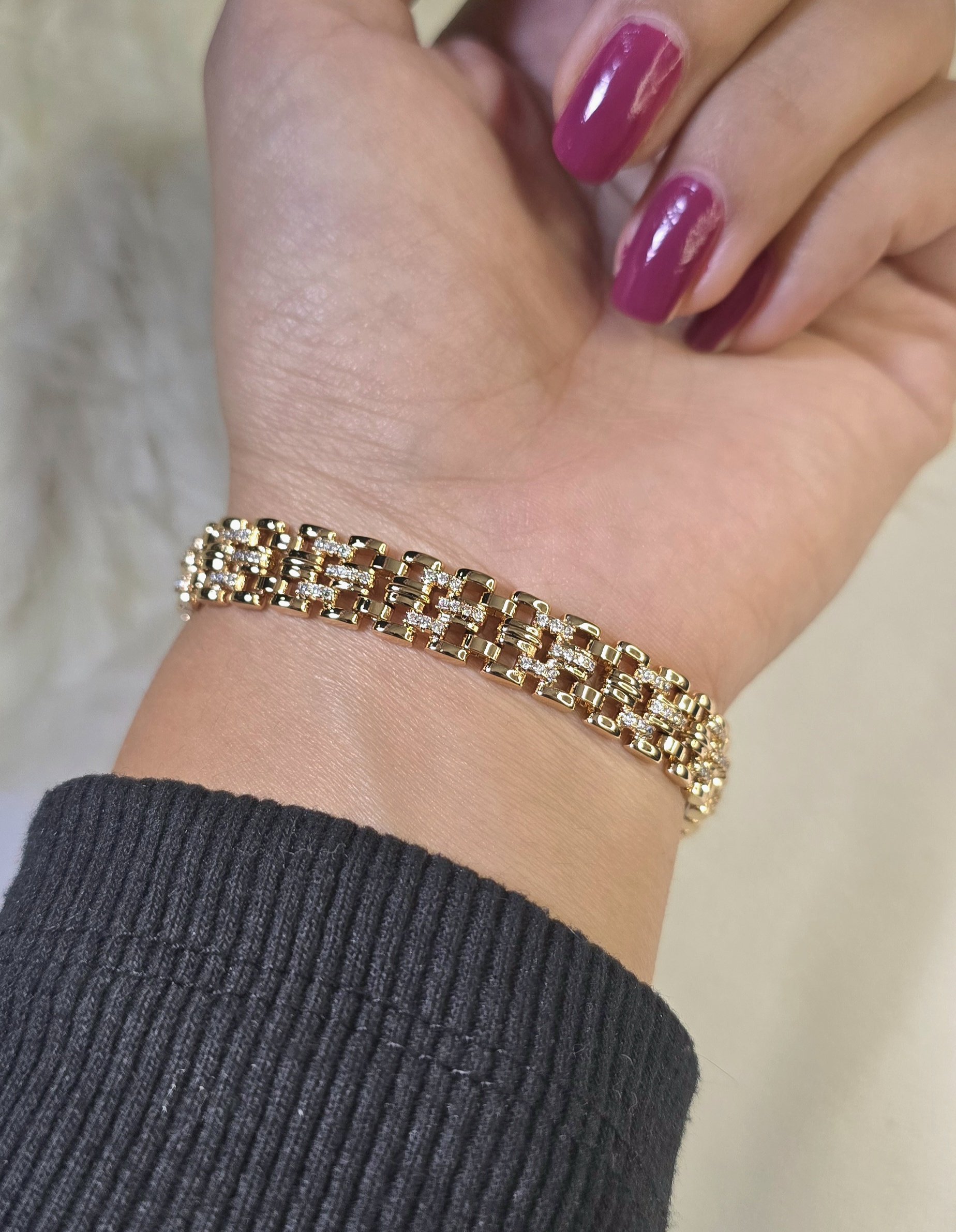 دستبند رنگ ثابت آبکاری طلا کد 3023