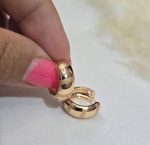 گوشواره ساده و شیک مناسب استفاده روزانه کد 2039