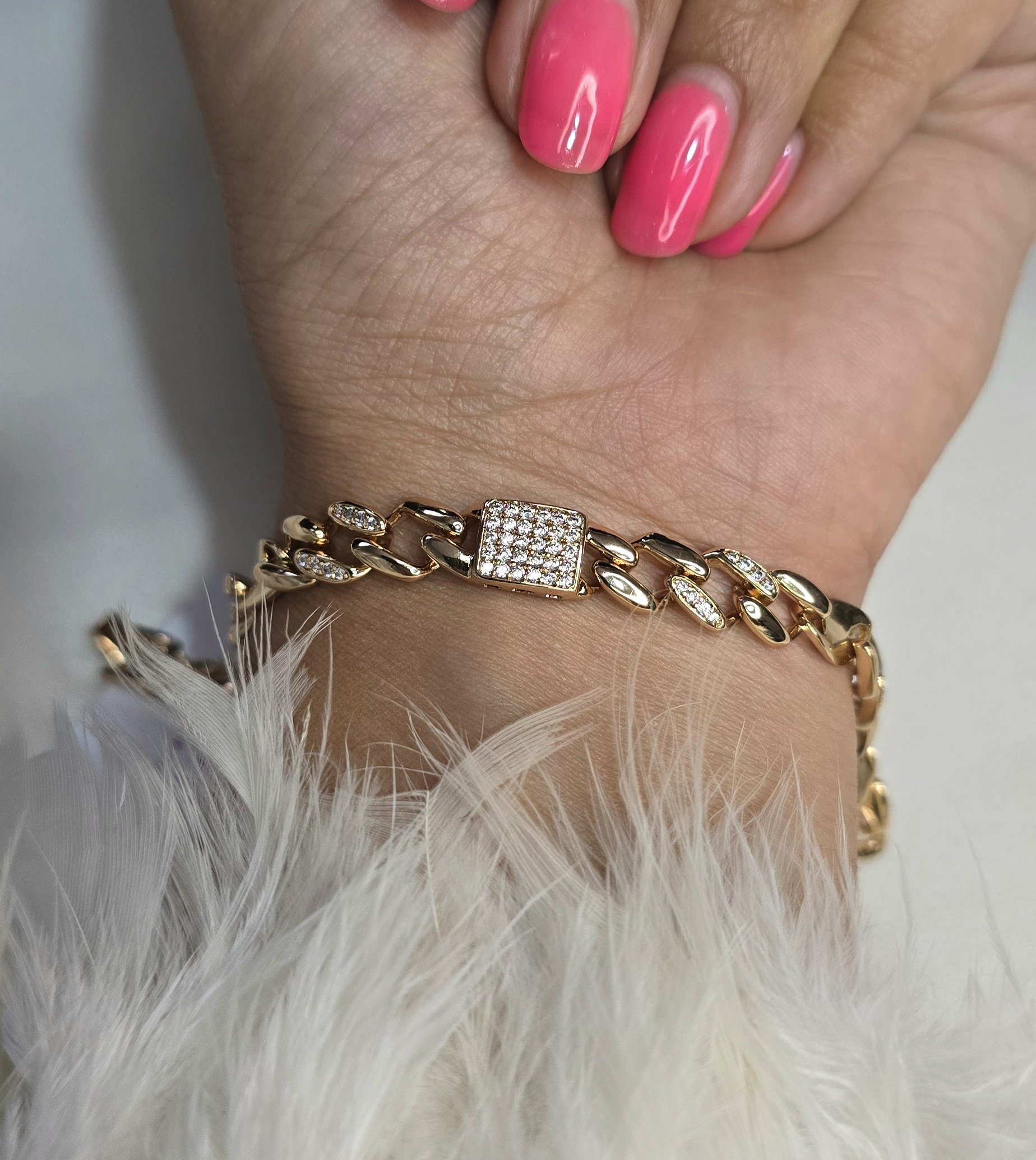 1000081318.jpg دستبند کارتیر ژوپینگ کد 3017 - Image 1