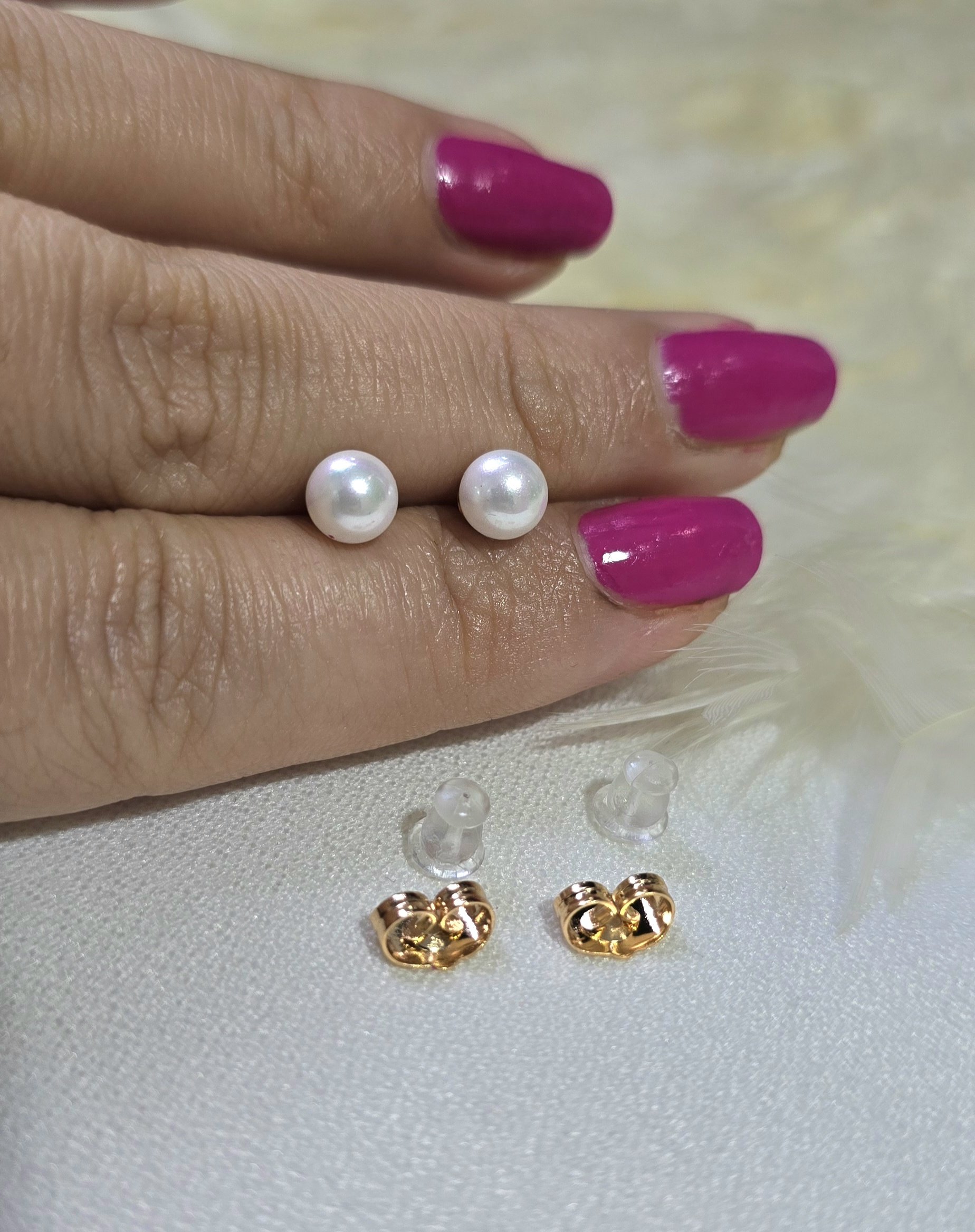 2026/01/1000105474.jpg گوشواره مرواریدی توپی کد 2073 - Image 1